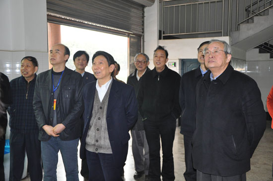 原长沙市市长回母校称赞我校为职业教育中的一